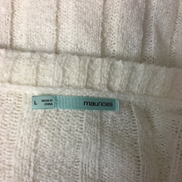 Maurice’s cream sweater- size l. Cute accents! - Picture 6 of 6